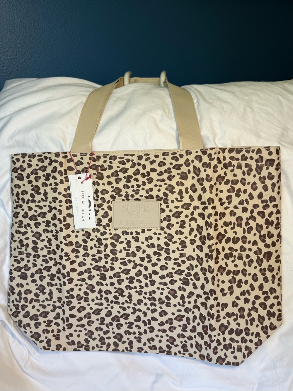 NWT ALOHA Collection x Samudra Day Tripper Tote - Leopard Cub Limited Edition